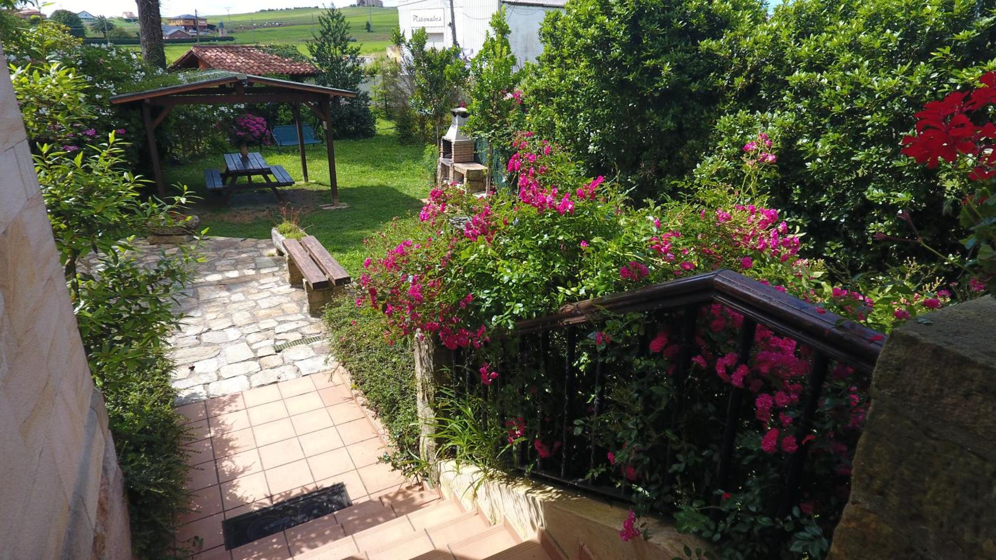 La Chimenea Cantabra Orena Exterior foto