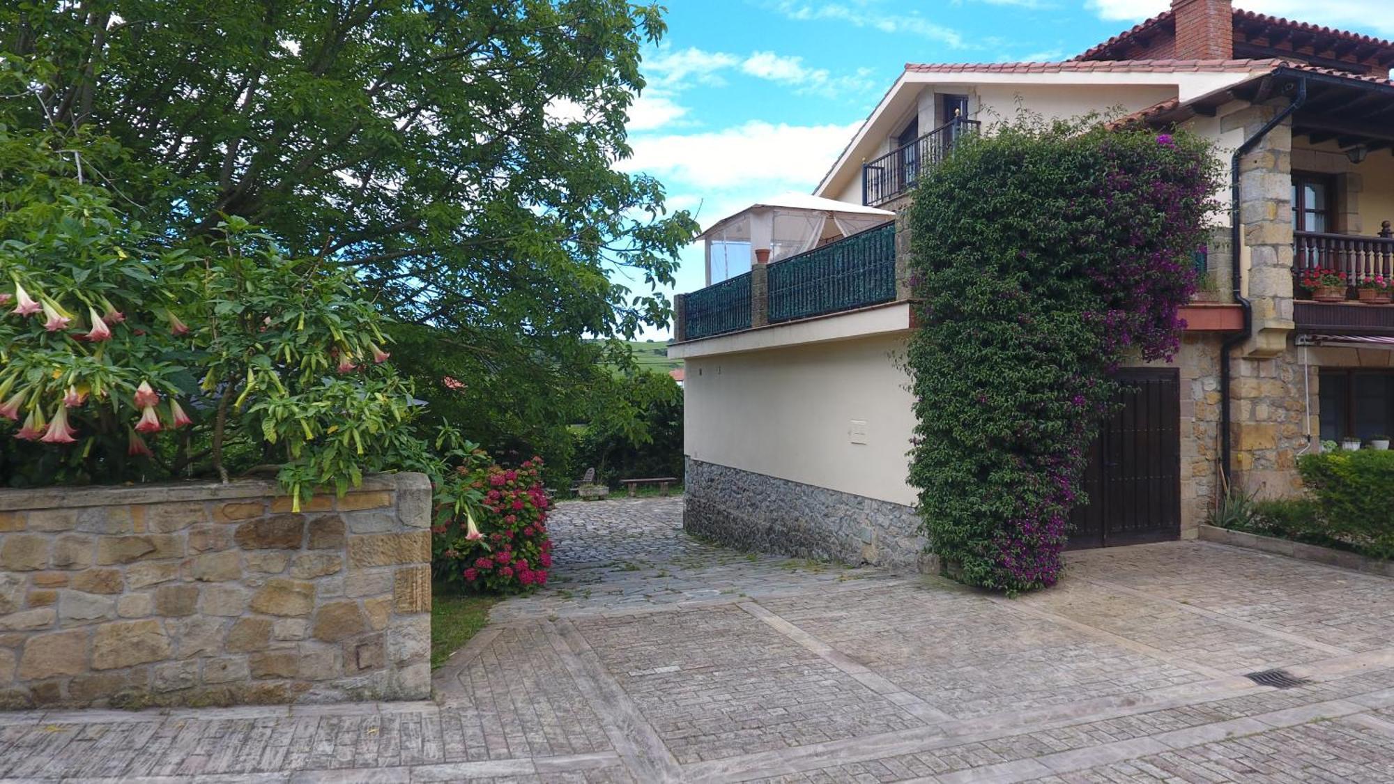 La Chimenea Cantabra Orena Exterior foto